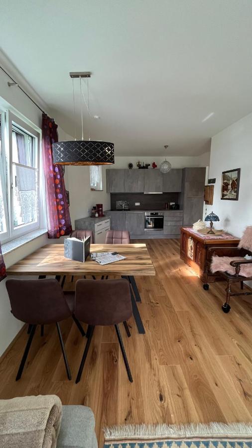 Ferienwohnung Karasek Deluxe Sattendorf Exterior foto
